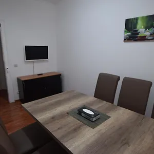 https://wassen-apartment.stuttgart-hotel.com